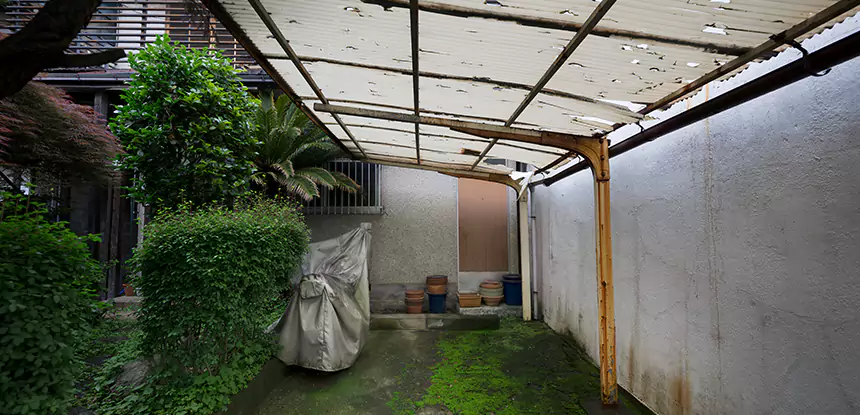 Professional Roof and Water Damage Repair Services in Cave Spring, GA